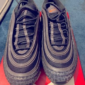 Nike Off Noir Air Max 97 SE